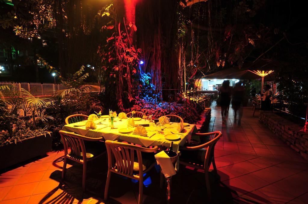 Speke Hotel 1996 Ltd Kampala Dış mekan fotoğraf