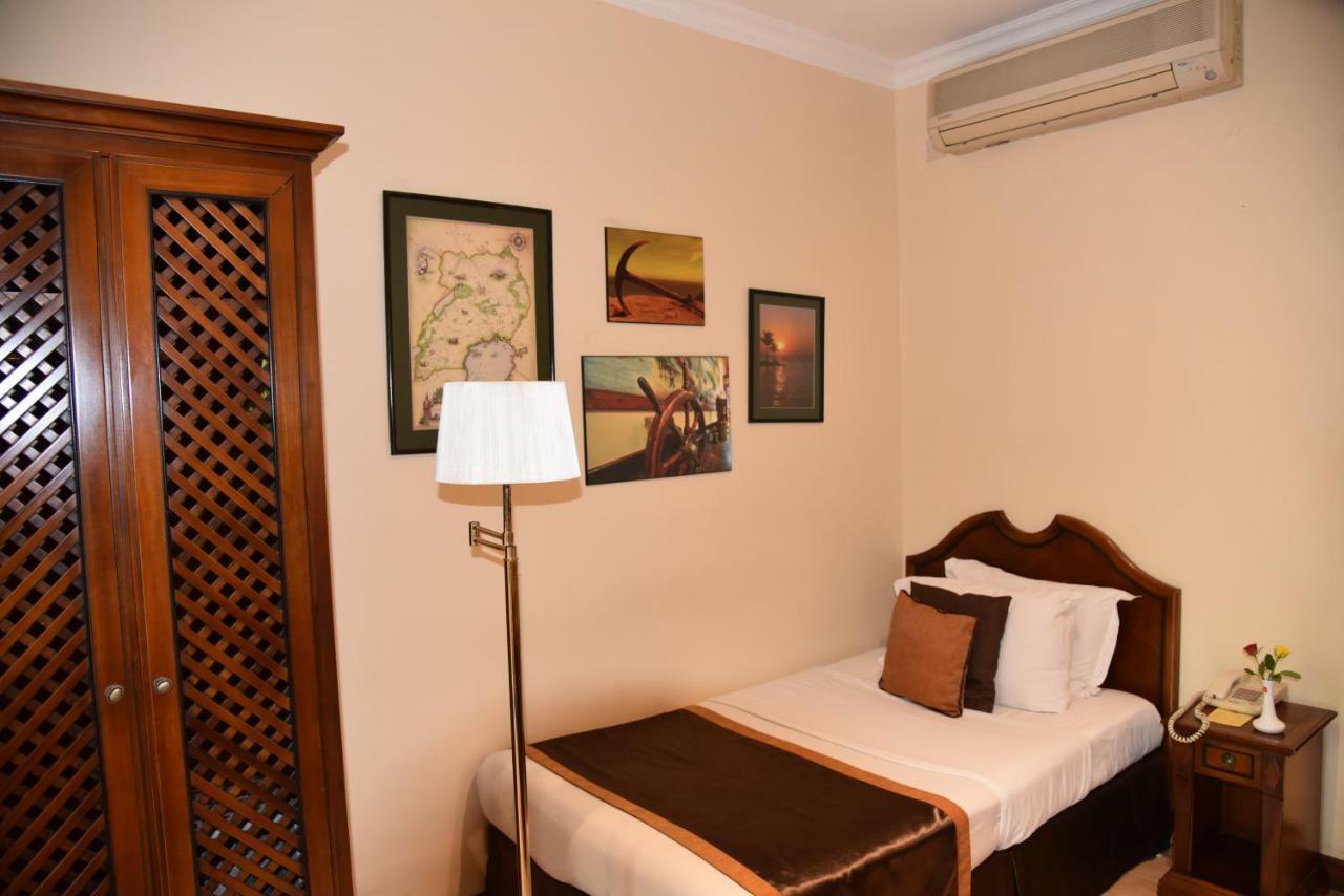 Speke Hotel 1996 Ltd Kampala Dış mekan fotoğraf