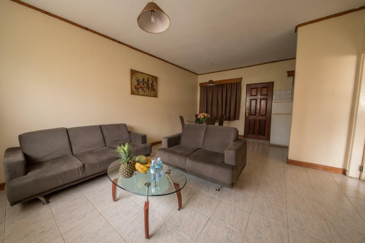 Speke Hotel 1996 Ltd Kampala Dış mekan fotoğraf