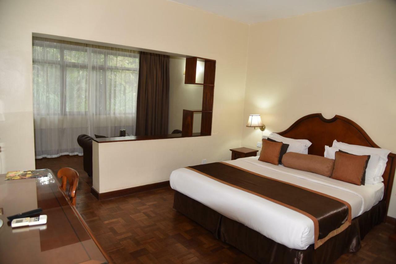 Speke Hotel 1996 Ltd Kampala Dış mekan fotoğraf