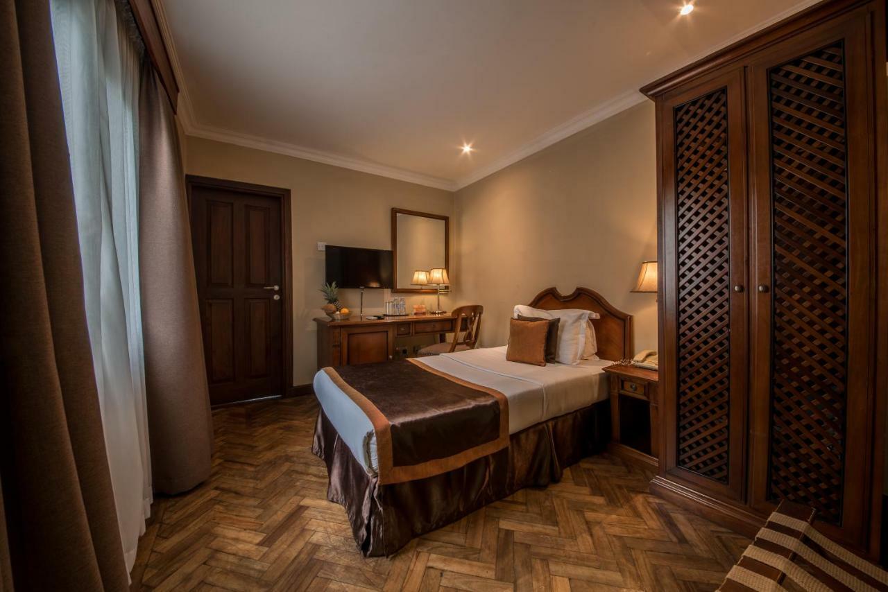 Speke Hotel 1996 Ltd Kampala Dış mekan fotoğraf